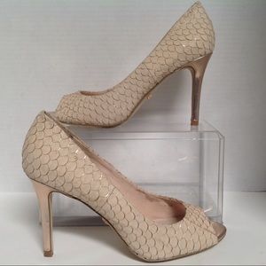 Louise et Cie 3.5 "heels SZ 7.5 beige & Rose gold
